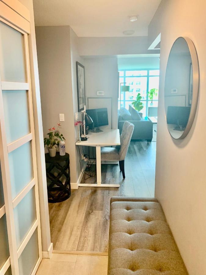 Downtown Waterfront Suites With Cn Tower Views Toronto Extérieur photo